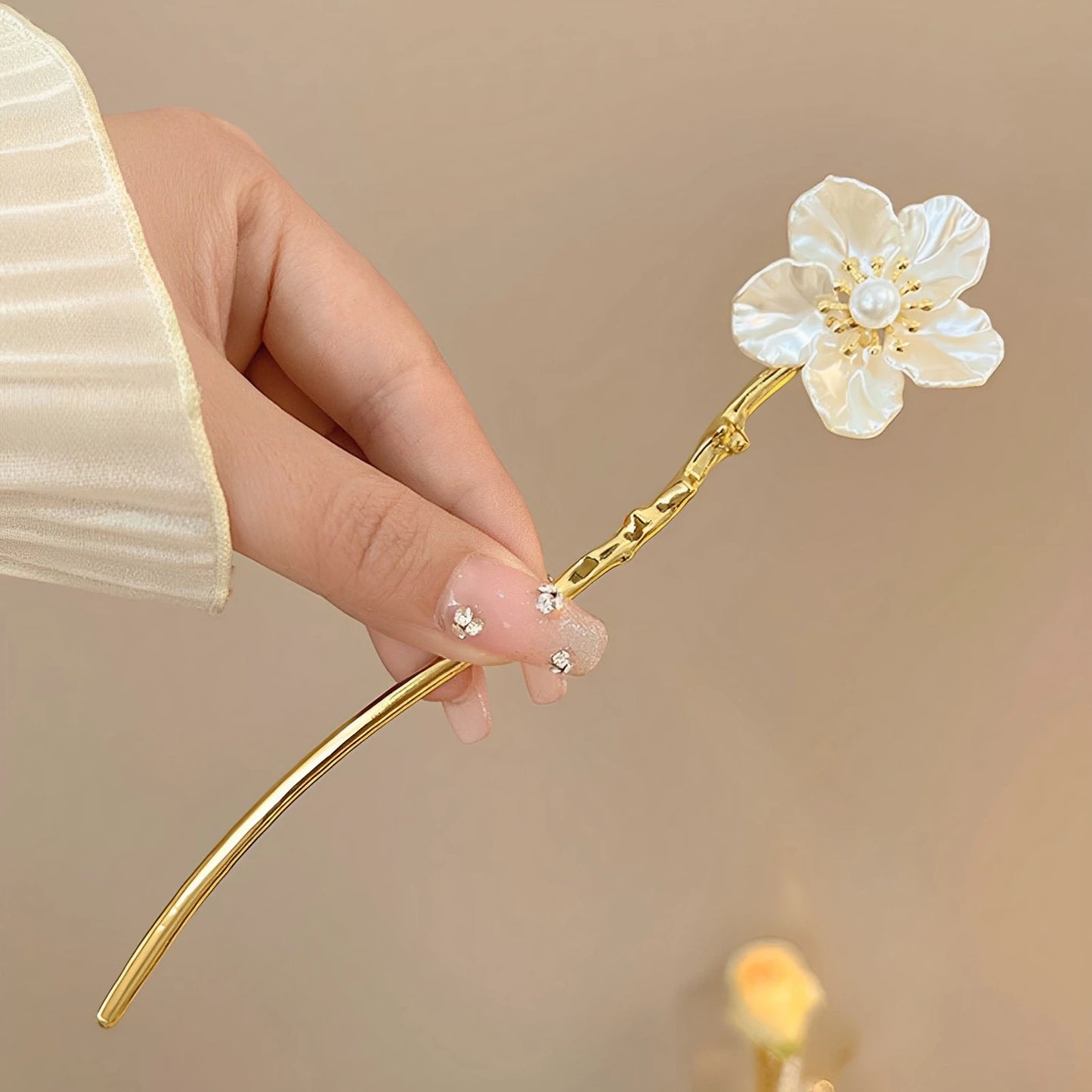 Blossom Pearl Hair Pin