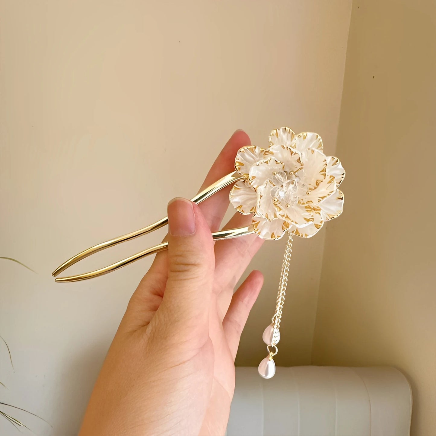 Blossom Pearl Hair Pin